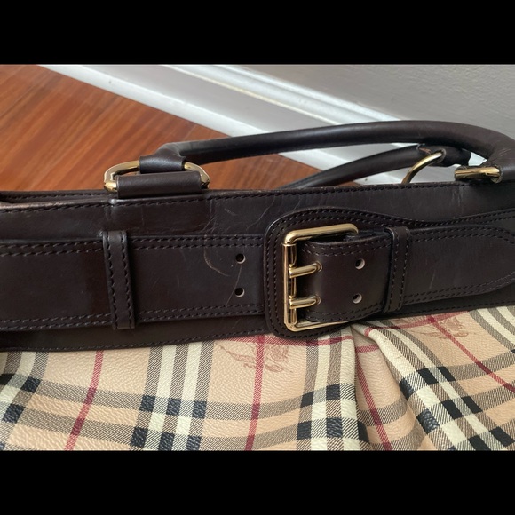 Original Burberry Handbag - Picture 5 of 10